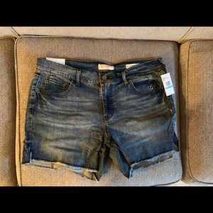 Jessica Simpson jean shorts